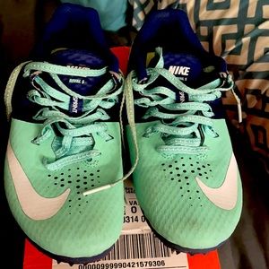 WMNS Nike zoom rivals s 8